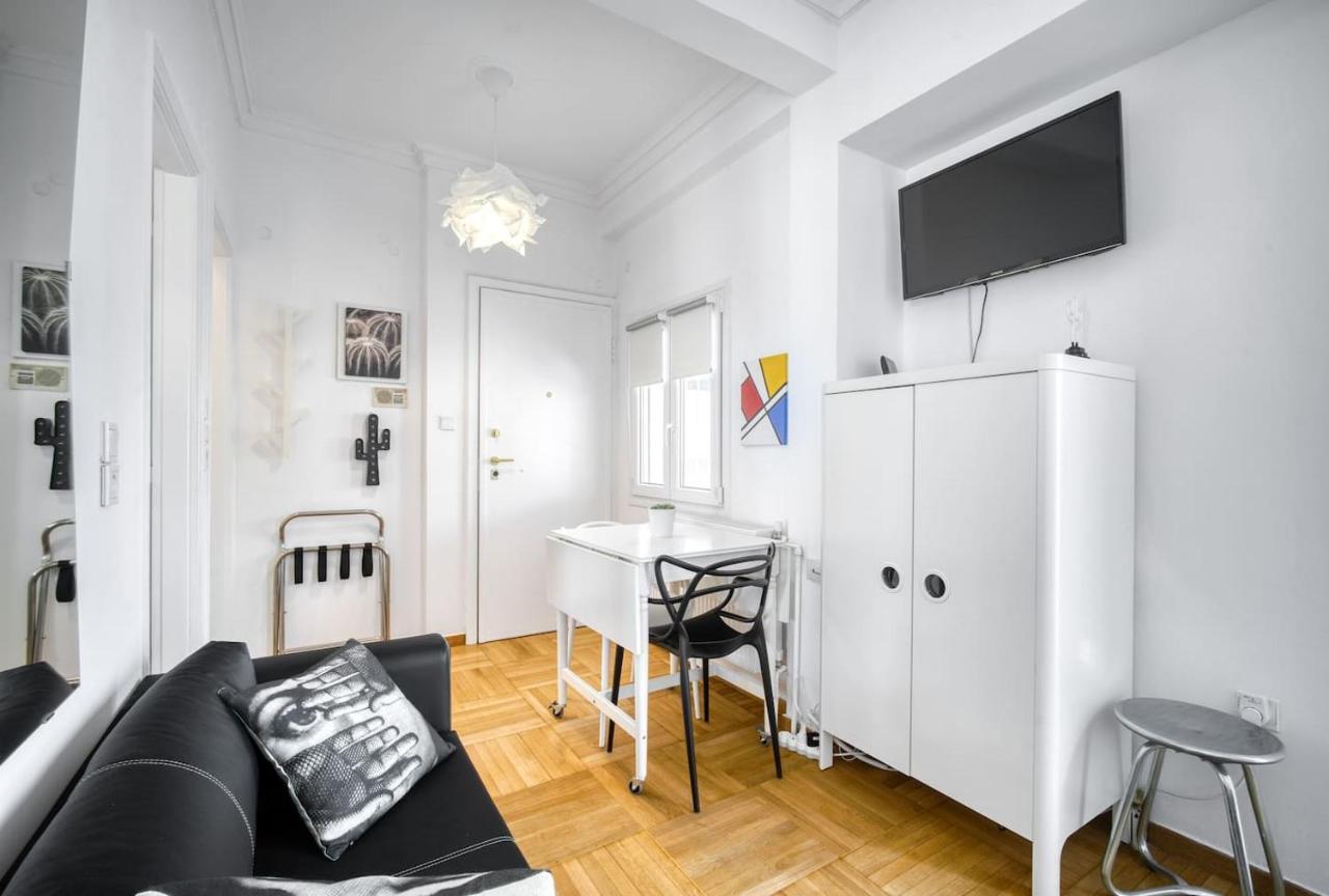 The Cactus Apartment With Large Sunny Balcony أثينا المظهر الخارجي الصورة